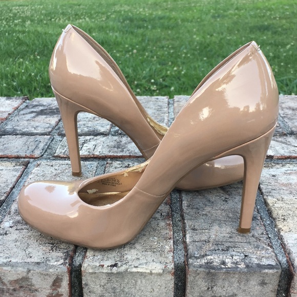 Jessica Simpson heels - Picture 6 of 8